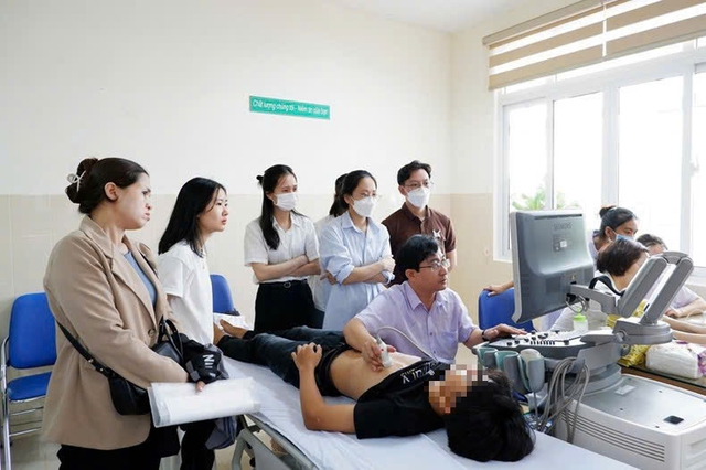 Khánh Hòa liên tục can thiệp thành công tim bẩm sinh cho trẻ em- Ảnh 2. Khánh Hòa liên tục can thiệp thành công tim bẩm sinh cho trẻ em- Ảnh 2.