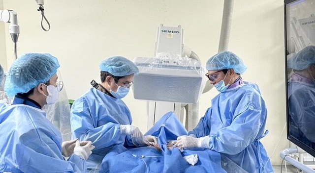 Khánh Hòa liên tục can thiệp thành công tim bẩm sinh cho trẻ em- Ảnh 1. Khánh Hòa liên tục can thiệp thành công tim bẩm sinh cho trẻ em- Ảnh 1.