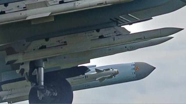 Những khách hàng tiềm năng của 'sát thủ tàng hình' R-77M - Ảnh 1.