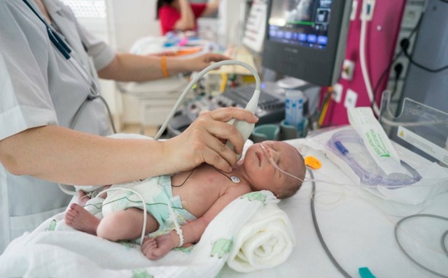 Có thể ngăn ngừa dị tật bẩm sinh tim từ trong bụng mẹ?- Ảnh 2.