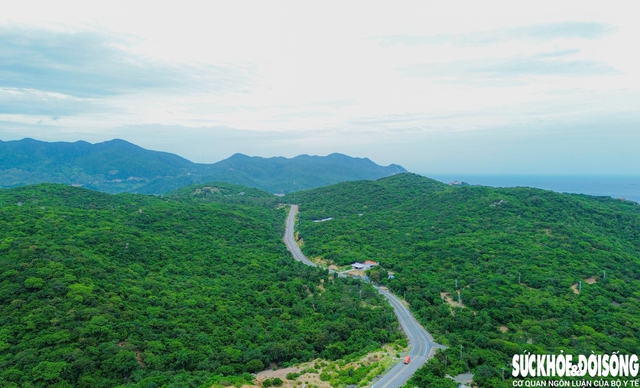 Những cung đường biển tuyệt đẹp ở Khánh Hòa, nhìn là muốn đến ngay- Ảnh 4. Những cung đường biển tuyệt đẹp ở Khánh Hòa, nhìn là muốn đến ngay- Ảnh 4.