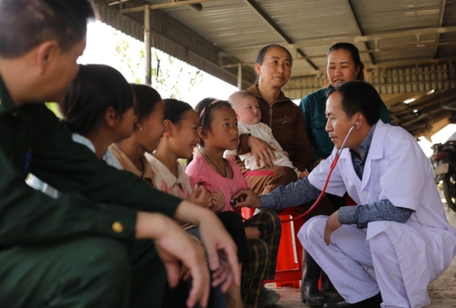 ‘Lấp đầy’ vaccine – chìa khóa kiểm soát dịch bệnh sởi- Ảnh 3. ‘Lấp đầy’ vaccine – chìa khóa kiểm soát dịch bệnh sởi- Ảnh 3.