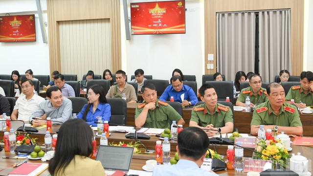'Cùng Việt Nam tiến bước': Lan tỏa những giá trị chưa từng có tiền lệ- Ảnh 3.