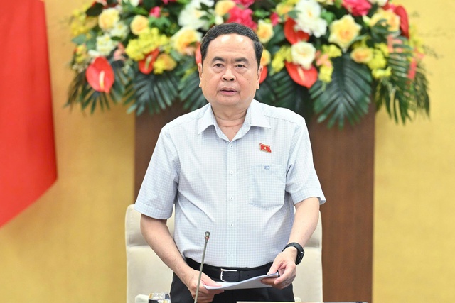 UBTVQH xem xét, cho ý kiến nhiều luật, nghị quyết trình Quốc hội thông qua tại Kỳ họp thứ 10- Ảnh 2.