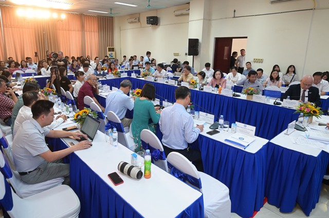 Sữa tươi sạch: Lựa chọn vì tầm vóc dân tộc và nền nông nghiệp tự chủ- Ảnh 2.
