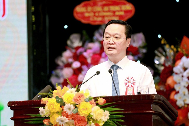Đồng chí Nguyễn Đức Trung - Bí thư Tỉnh ủy Nghệ An phát biểu tại buổi lễ.