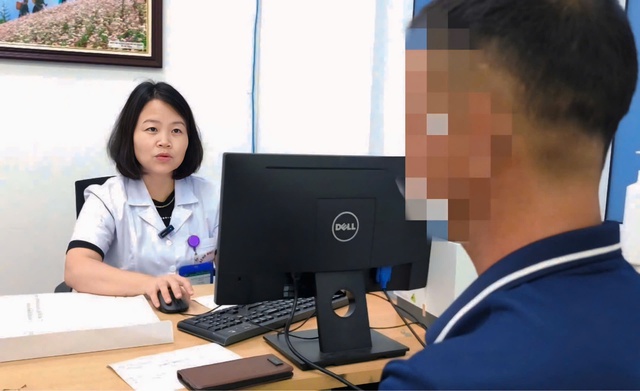 Bệnh Chikungunya 'người đi khom lưng' có nguy hiểm không?- Ảnh 3. Bệnh Chikungunya 'người đi khom lưng' có nguy hiểm không?- Ảnh 3.