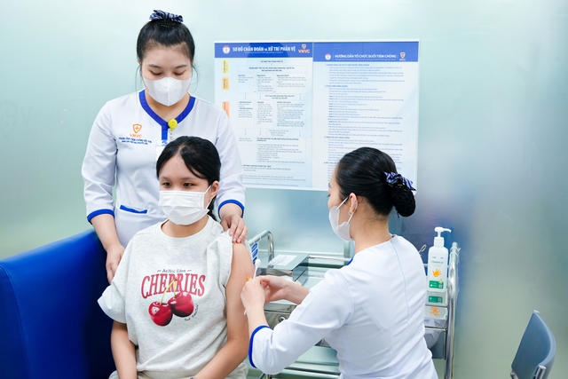 Việt Nam lần đầu có vaccine não mô cầu bảo vệ sớm cho trẻ từ 6 tuần tuổi- Ảnh 3.