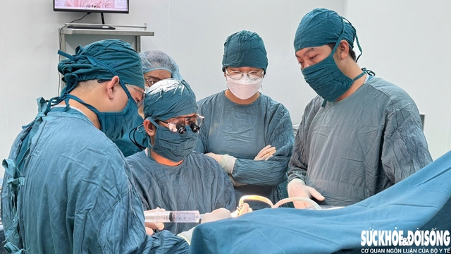 Phẫu thuật kịp thời cho bệnh nhi 15 ngày tuổi bị tắc ruột bẩm sinh- Ảnh 1. Phẫu thuật kịp thời cho bệnh nhi 15 ngày tuổi bị tắc ruột bẩm sinh- Ảnh 1.
