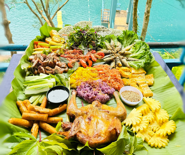 Khám phá hang động giữa lòng di sản thiên nhiên thế giới có loại bùn khoáng tốt cho sức khỏe- Ảnh 13.