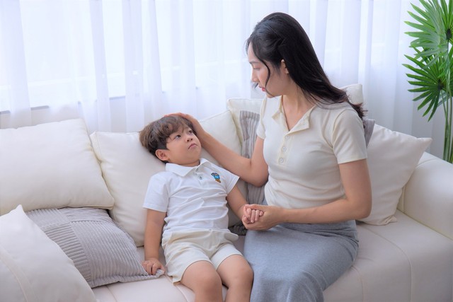 Chăm sóc trẻ bị viêm mũi họng đúng cách và tránh biến chứng như thế nào?- Ảnh 1.