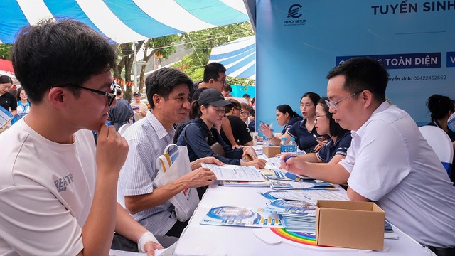 Hôm nay, điểm chuẩn đại học công bố: Lưu ý ngay để không mất suất- Ảnh 1.