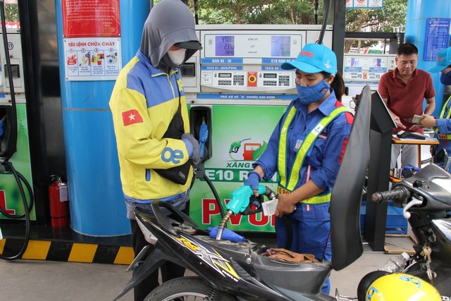 Giải tỏa lo ngại xăng E10 làm hỏng động cơ lan truyền trên TikTok- Ảnh 2. Giải tỏa lo ngại xăng E10 làm hỏng động cơ lan truyền trên TikTok- Ảnh 2.