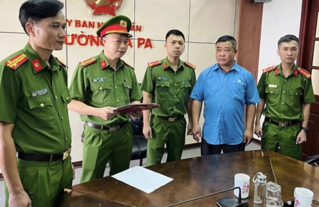 Khởi tố nguyên Chủ tịch một phường cũ ở Lào Cai- Ảnh 1.