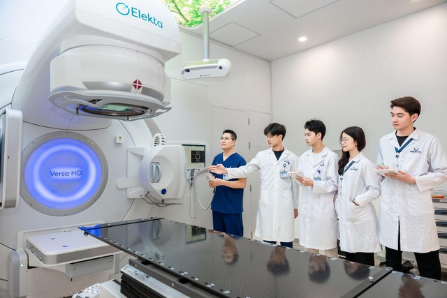 Hệ sinh thái khoa học sức khỏe Phenikaa: Đột phá trong đào tạo nhân lực y tế chất lượng cao- Ảnh 4.