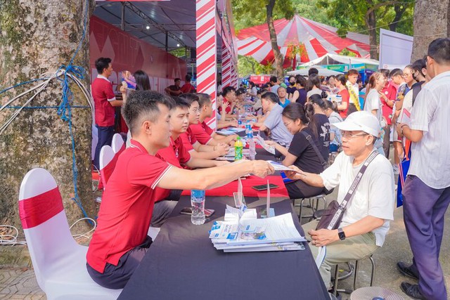 Đại học Y Hà Nội cùng nhiều trường ấn định thời gian công bố điểm chuẩn 2025- Ảnh 1.
