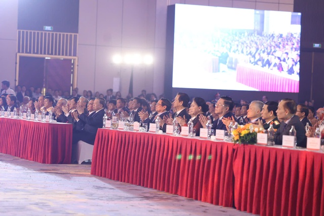 Tổng Bí thư Tô Lâm dự khai mạc Triển lãm thành tựu đất nước '80 năm hành trình Độc lập – Tự do – Hạnh phúc'- Ảnh 2. Tổng Bí thư Tô Lâm dự khai mạc Triển lãm thành tựu đất nước '80 năm hành trình Độc lập – Tự do – Hạnh phúc'- Ảnh 2.