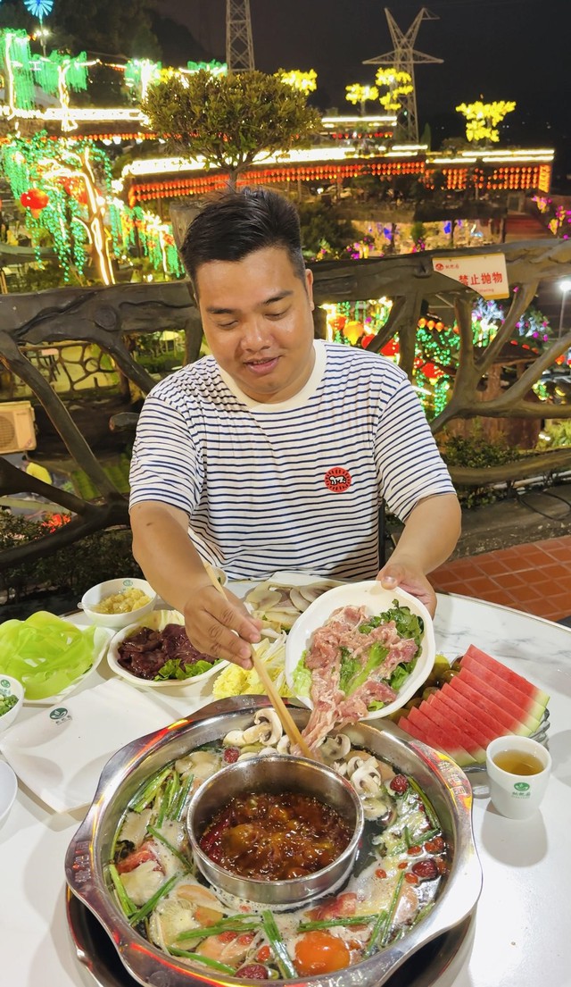 Nguyễn Ngọc Duy và câu chuyện sức khỏe khi làm nội dung ẩm thực- Ảnh 3. Nguyễn Ngọc Duy và câu chuyện sức khỏe khi làm nội dung ẩm thực- Ảnh 3.