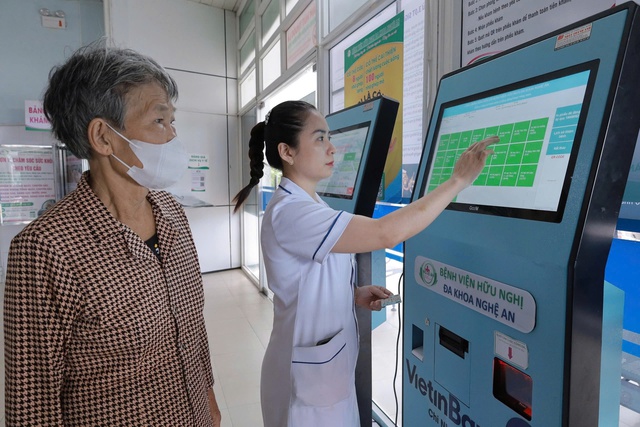 Bệnh viện Hữu nghị Đa khoa Nghệ An triển khai hồ sơ bệnh án điện tử- Ảnh 1. Bệnh viện Hữu nghị Đa khoa Nghệ An triển khai hồ sơ bệnh án điện tử- Ảnh 1.