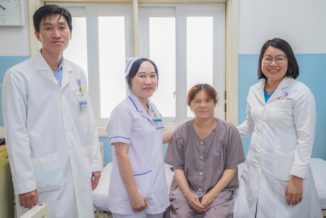 Tưởng đau bụng thông thường, thai phụ suýt mất mạng do vỡ tử cung- Ảnh 1.