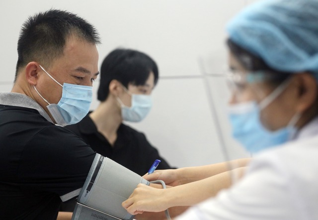Giai đoạn 2020-2025: Nhiều chỉ số sức khỏe của người dân vượt trội so với các quốc gia có cùng mức phát triển- Ảnh 2. Giai đoạn 2020-2025: Nhiều chỉ số sức khỏe của người dân vượt trội so với các quốc gia có cùng mức phát triển- Ảnh 2.