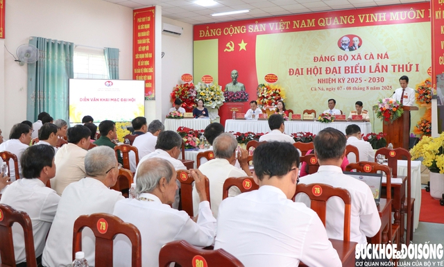 Nhiều địa phương ở Khánh Hòa tổ chức Đại hội đại biểu Đảng bộ lần thứ nhất, nhiệm kỳ 2025 - 2030- Ảnh 4. Nhiều địa phương ở Khánh Hòa tổ chức Đại hội đại biểu Đảng bộ lần thứ nhất, nhiệm kỳ 2025 - 2030- Ảnh 4.
