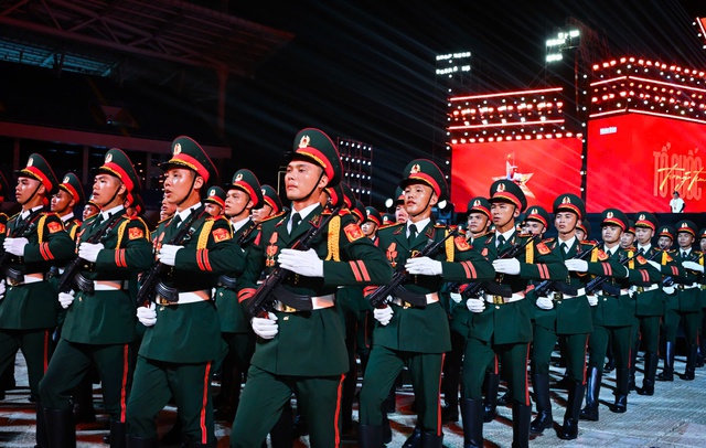 Hé lộ những chi tiết đặc biệt sẽ xuất hiện tại 'concert quốc gia' Tổ quốc trong tim tối nay- Ảnh 8.