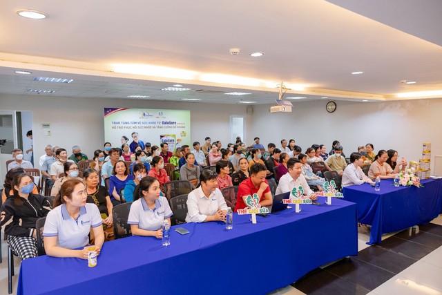 Hội thảo khoa học 'Tấm vé sức khỏe' cho người cao tuổi- Ảnh 1. Hội thảo khoa học 'Tấm vé sức khỏe' cho người cao tuổi- Ảnh 1.