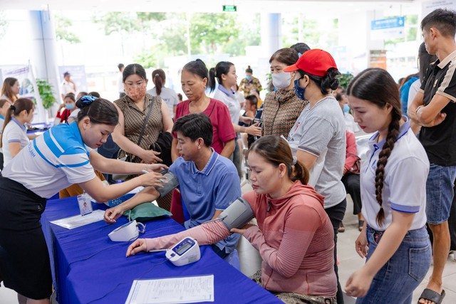 Hội thảo khoa học 'Tấm vé sức khỏe' cho người cao tuổi- Ảnh 3. Hội thảo khoa học 'Tấm vé sức khỏe' cho người cao tuổi- Ảnh 3.