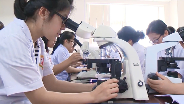 Ứng dụng khoa học công nghệ tăng giá trị dược liệu quý- Ảnh 1. Ứng dụng khoa học công nghệ tăng giá trị dược liệu quý- Ảnh 1.