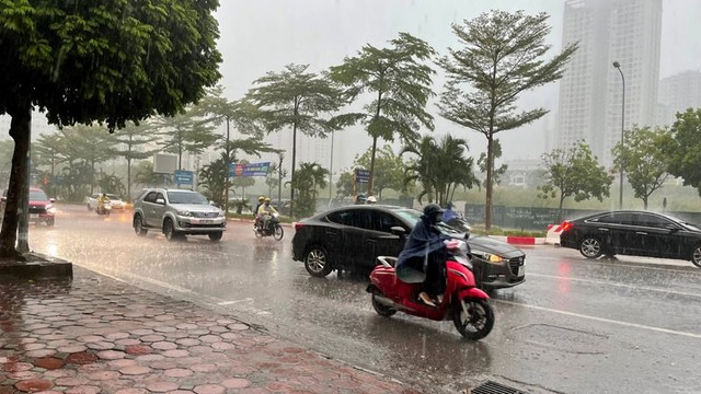 Mưa dông tái diễn nhiều khu vực Bắc Bộ và Thanh Hóa, Nghệ An- Ảnh 2. Mưa dông tái diễn nhiều khu vực Bắc Bộ và Thanh Hóa, Nghệ An- Ảnh 2.