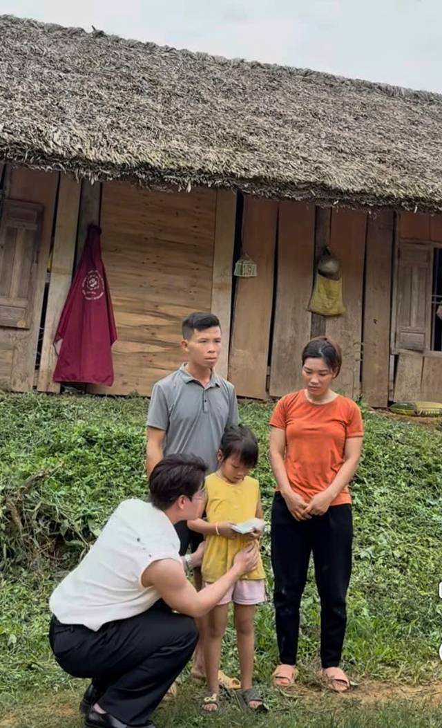 Chuyến đi không giới hạn: 'Yêu thương là điều duy nhất cần mang theo'- Ảnh 5.