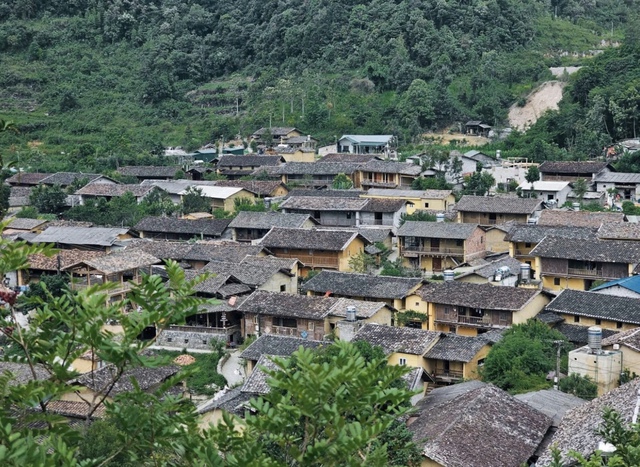 Tuyên Quang: Kiểm tra thông tin giá dịch vụ ở Lô Lô Chải bị tố đắt gấp 3 lần- Ảnh 1.