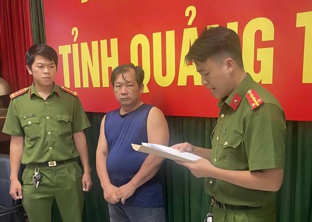 Bắt tài xế lái xe tải lao vào chợ khiến nhiều người thương vong- Ảnh 1.