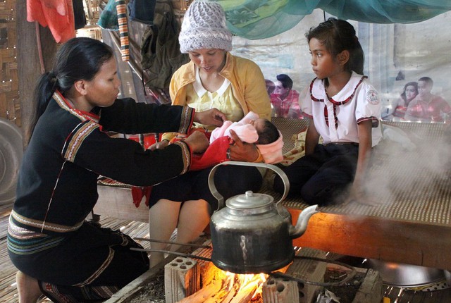 Dinh dưỡng hợp lý là nền tảng sức khỏe cho bà mẹ mang thai và trẻ dưới 5 tuổi- Ảnh 3.