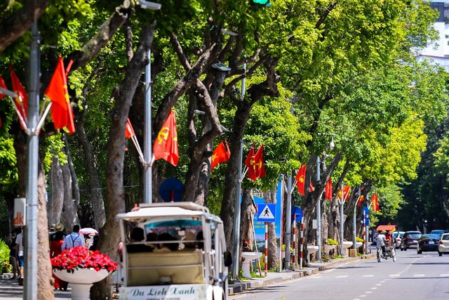 Miền Bắc gia tăng nắng nóng, Hà Nội đến 34 độ- Ảnh 2. Miền Bắc gia tăng nắng nóng, Hà Nội đến 34 độ- Ảnh 2.