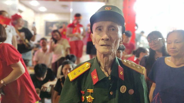 Cảm xúc tự hào của những cựu chiến binh trong Lễ diễu binh, diễu hành A80- Ảnh 6. Cảm xúc tự hào của những cựu chiến binh trong Lễ diễu binh, diễu hành A80- Ảnh 6.
