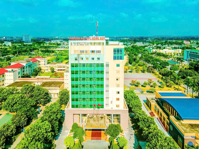Trường Đại học Hồng Đức: Khẳng định vị thế trong đào tạo nguồn nhân lực chất lượng cao- Ảnh 1.