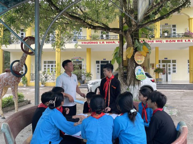 Quảng Ninh: Bữa ăn bán trú - mô hình can thiệp dinh dưỡng gắn với khẩu vị địa phương, giúp giảm suy dinh dưỡng học đường ở trẻ em vùng cao- Ảnh 2.