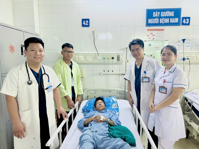 Bệnh viện Đa khoa Bắc Ninh số 1: Cứu sống nam thiếu niên 15 tuổi sau tai nạn đuối nước- Ảnh 2. Bệnh viện Đa khoa Bắc Ninh số 1: Cứu sống nam thiếu niên 15 tuổi sau tai nạn đuối nước- Ảnh 2.