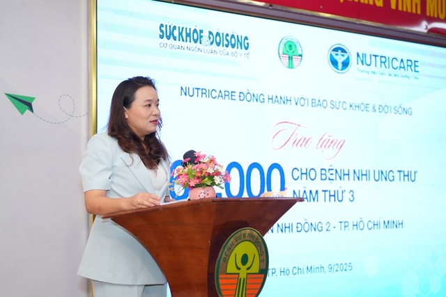Báo Sức khỏe & Đời sống và Nutricare tiếp dinh dưỡng, thắp hy vọng cho bệnh nhi ung thư- Ảnh 1.