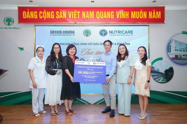 Báo Sức khỏe & Đời sống và Nutricare tiếp dinh dưỡng, thắp hy vọng cho bệnh nhi ung thư- Ảnh 3.