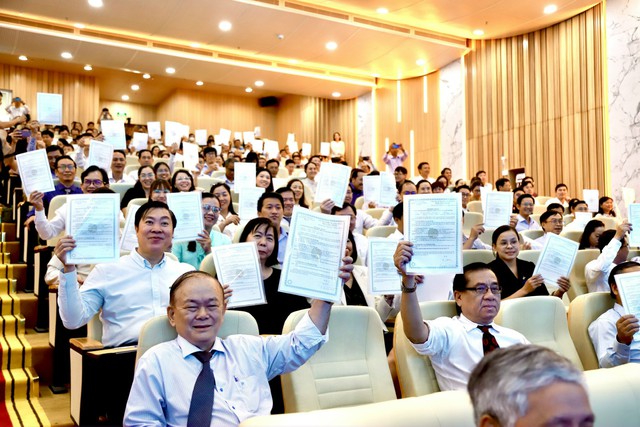 Hơn 93% bệnh viện ở TPHCM đã triển khai bệnh án điện tử- Ảnh 2.