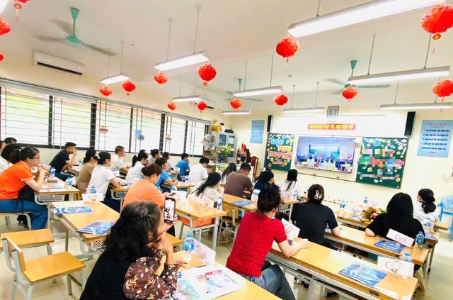 Cấm lạm thu đầu năm học: Loạt địa phương vào cuộc- Ảnh 1.