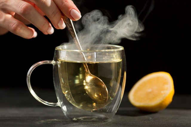 Ngoài nước chanh ấm, các loại đồ uống này được bác sĩ khuyên tốt cho thận- Ảnh 1.