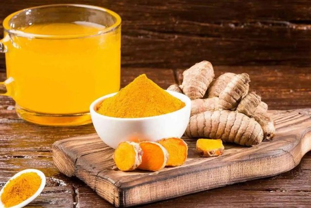 Nên sử dụng nghệ thời điểm nào để có lợi ích sức khỏe tối đa?- Ảnh 1. Nên sử dụng nghệ thời điểm nào để có lợi ích sức khỏe tối đa?- Ảnh 1.
