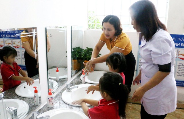 Phụ huynh cần làm gì để bảo vệ con trước mùa khai giảng?- Ảnh 2.