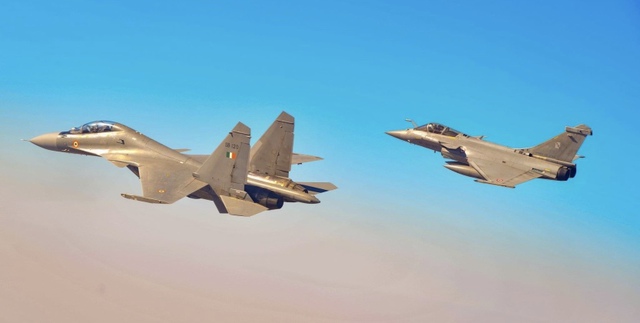 Vì sao Ấn Độ cần số lượng lớn tiêm kích Su-57 của Nga?- Ảnh 2.