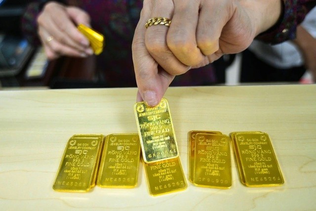 Giá vàng hôm nay ngày 4/9 liên tục tăng rất mạnh phá đỉnh- Ảnh 1.