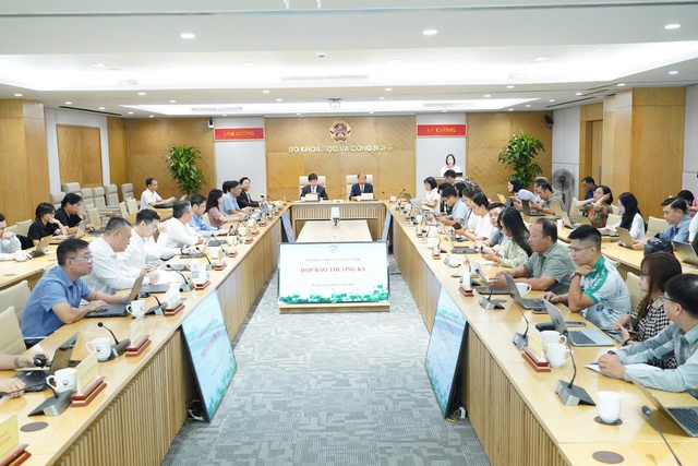Chính quyền số, kinh tế số bứt phá: Bộ KH&CN kiến nghị cơ chế đặc thù cho địa phương- Ảnh 2. Chính quyền số, kinh tế số bứt phá: Bộ KH&CN kiến nghị cơ chế đặc thù cho địa phương- Ảnh 2.